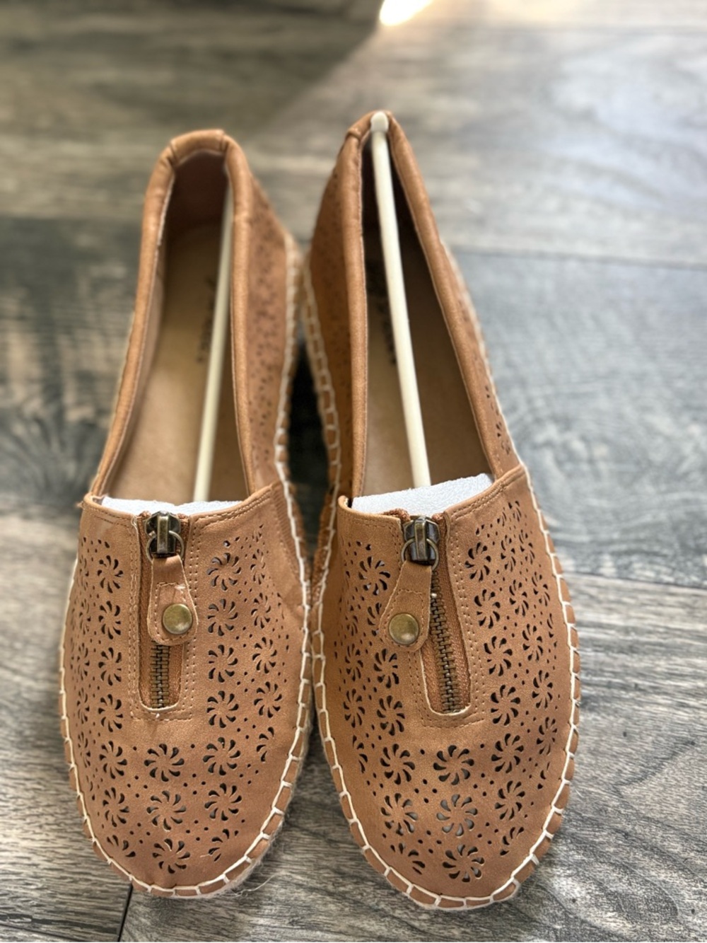 easy street Tan Laser-Cut Leather Zip Front Espadrille Loafers